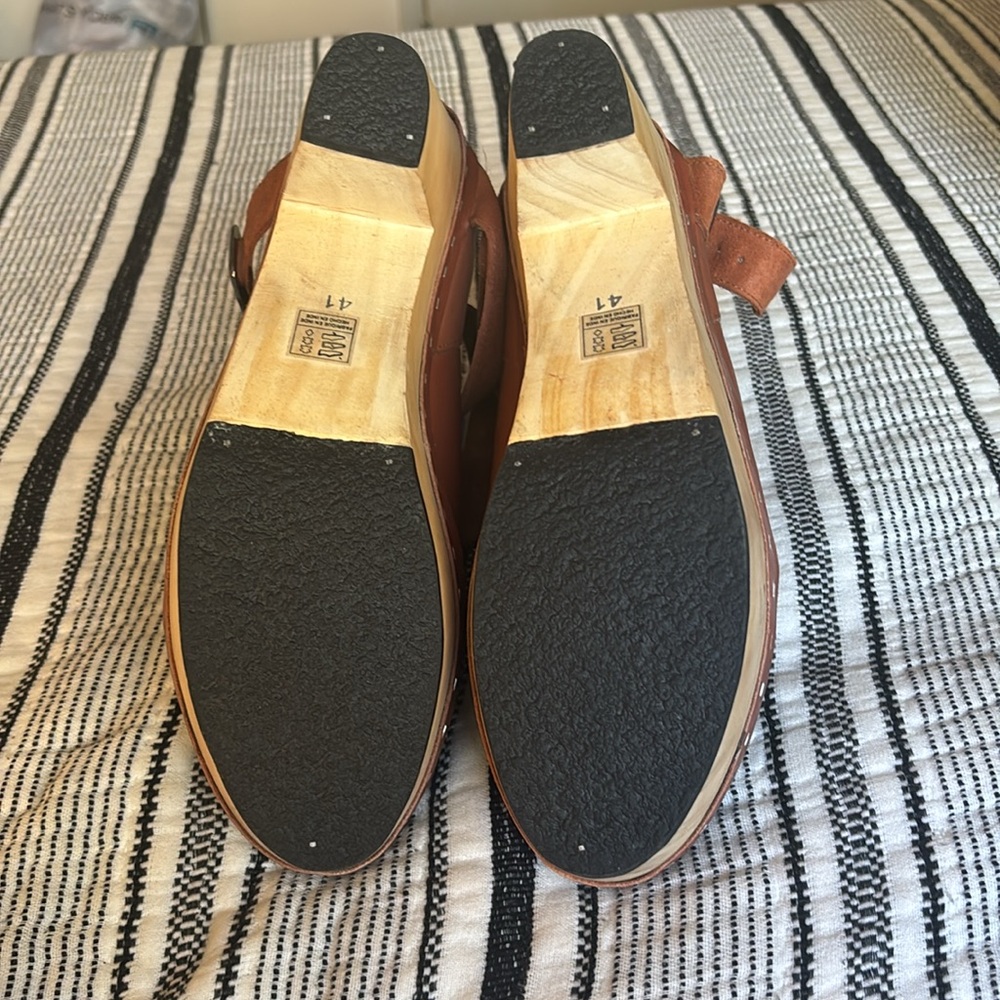 Brand New Free People Clogs - Picture 3 of 5